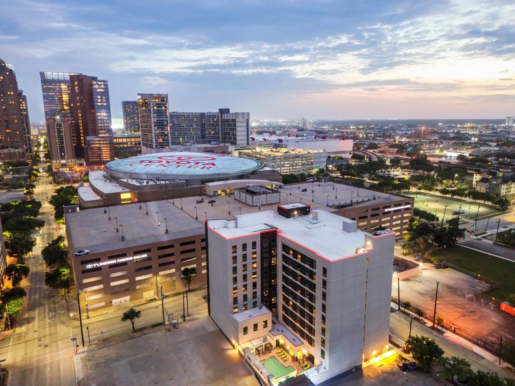 Home2 Suites By Hilton Houston Downtown Convention Center Екстер'єр фото