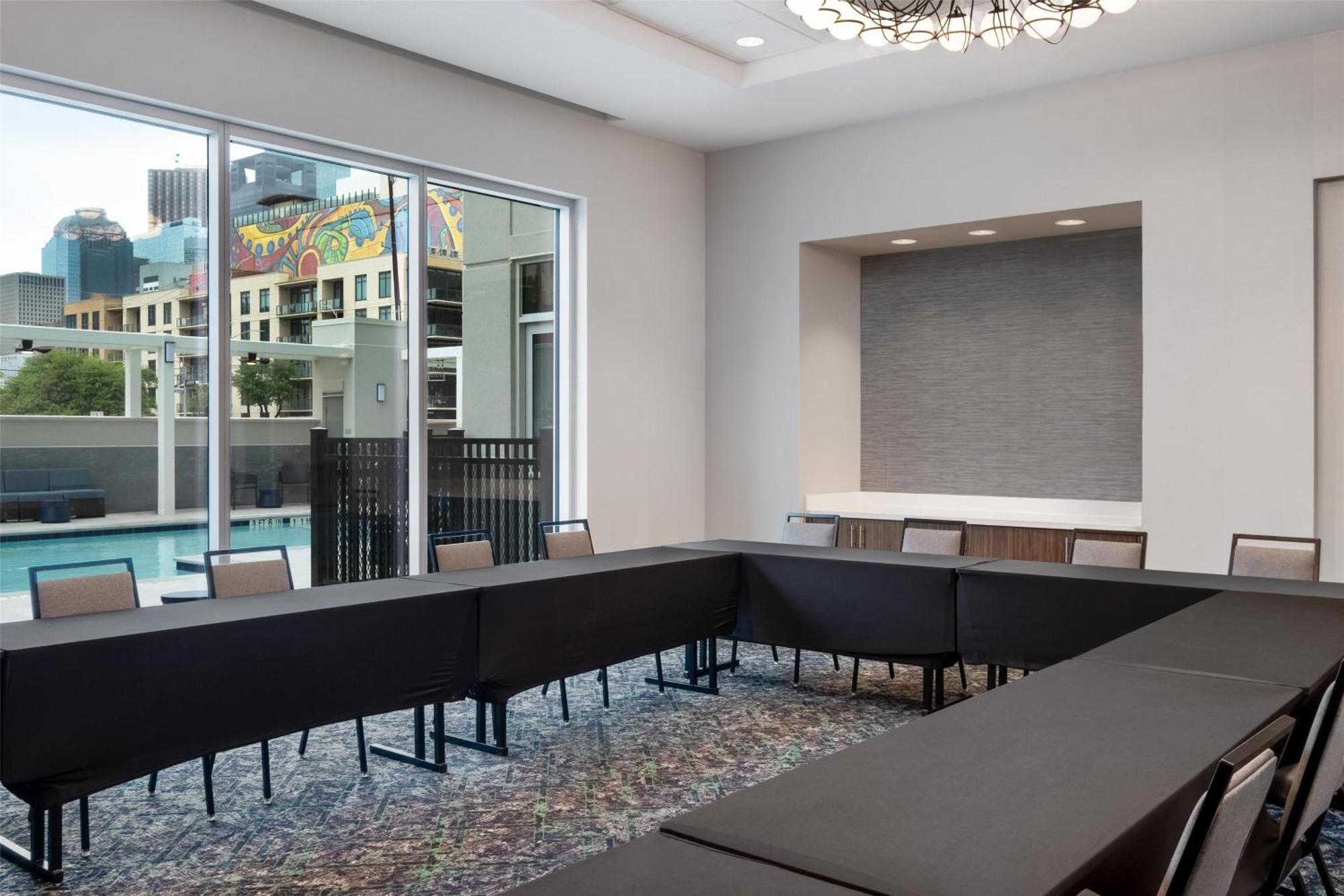 Home2 Suites By Hilton Houston Downtown Convention Center Екстер'єр фото